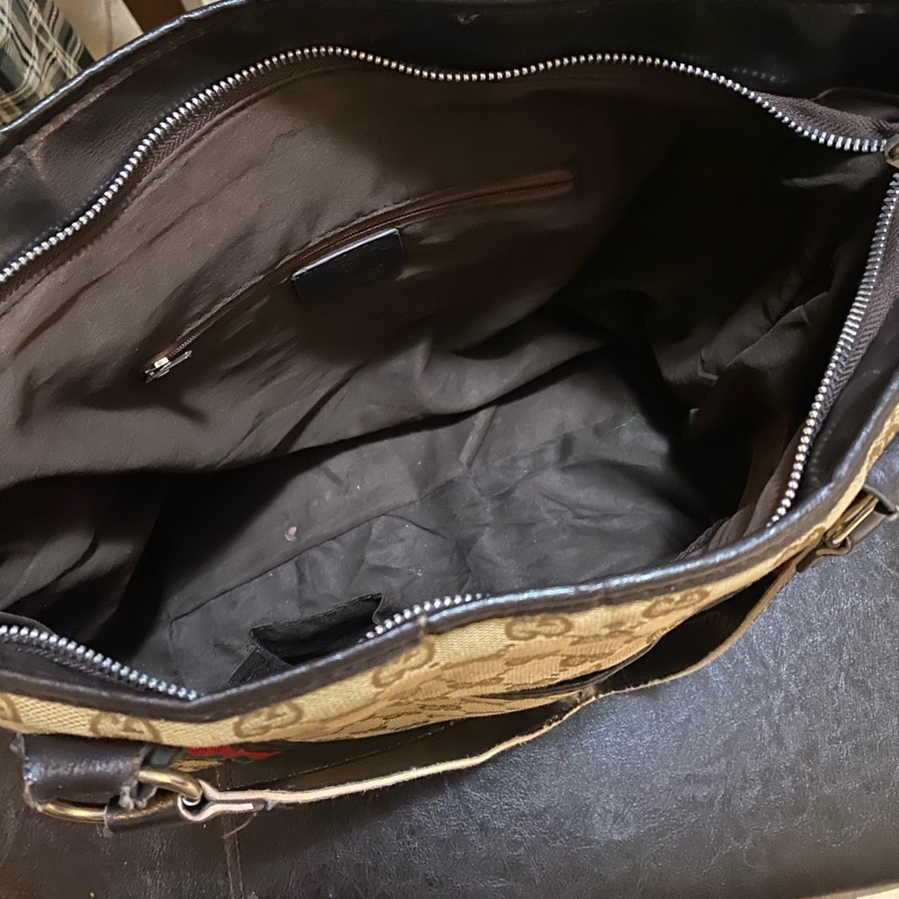 Great condition purse - Picture 8 of 8